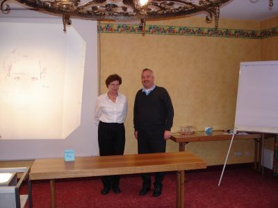 New Placement-Beratung mit Unterstützung der Friseurmeisterin und Visagistin Sieglinde Ray (Nürnberg) in Klingenberg, November 2006